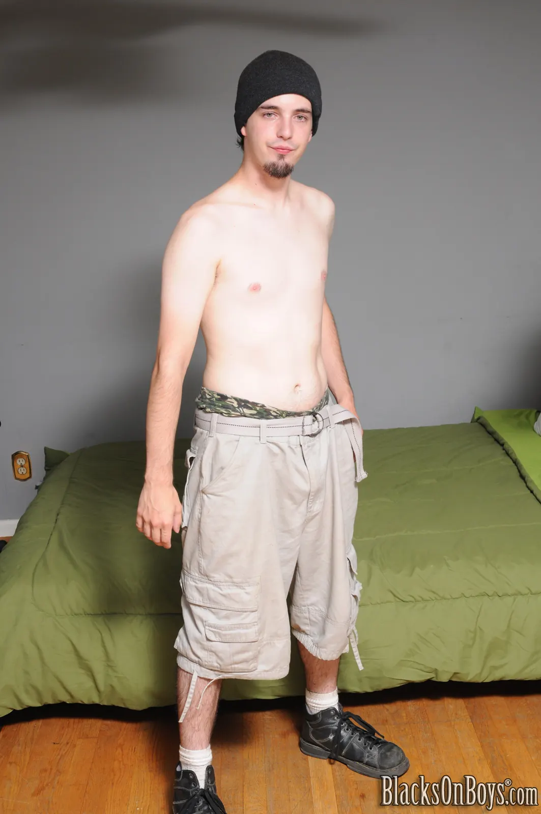 Ace London in '- Blacks On Boys' from 'Dogfart Men' (Photo 4) Dogfart Men '- Blacks On Boys' starring Ace London (Photo 4)