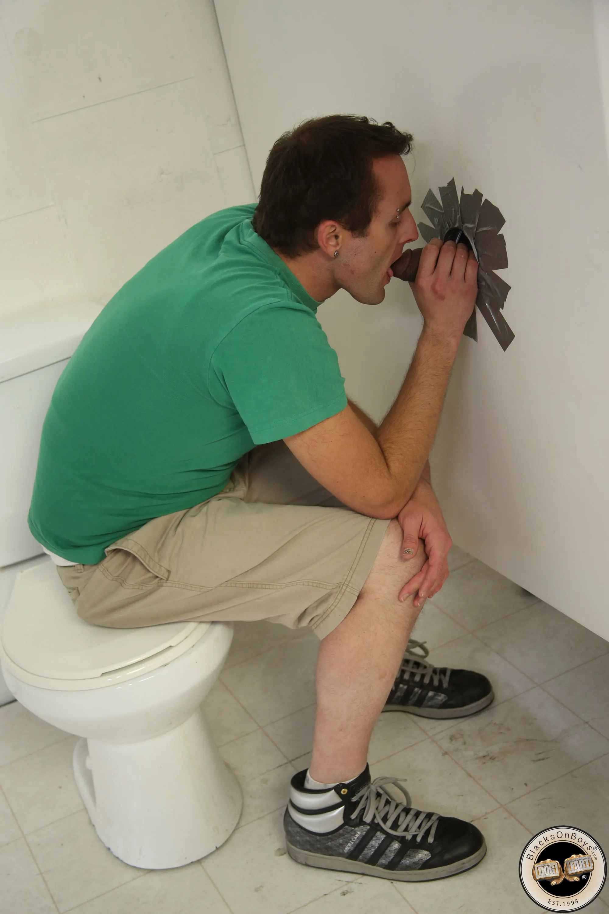 Dogfart Men 'and Hole Hunter - Blacks On Boys' starring Aiden Parker (Photo 6)