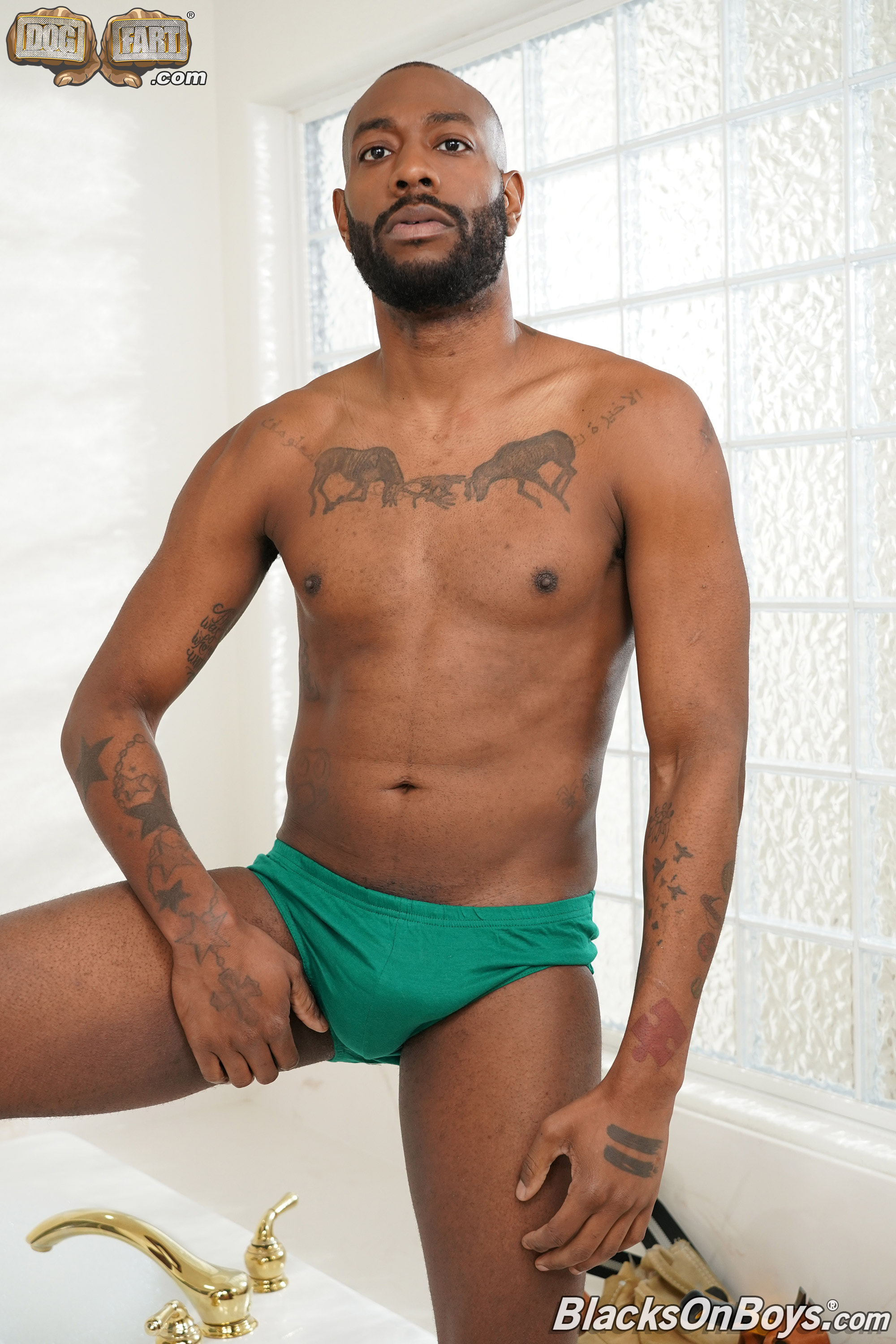 Blake Dyson in 'Dogfart Men' Blake Dyson, August Alexander and Dillon Diaz - Blacks On Boys (Thumbnail 10)