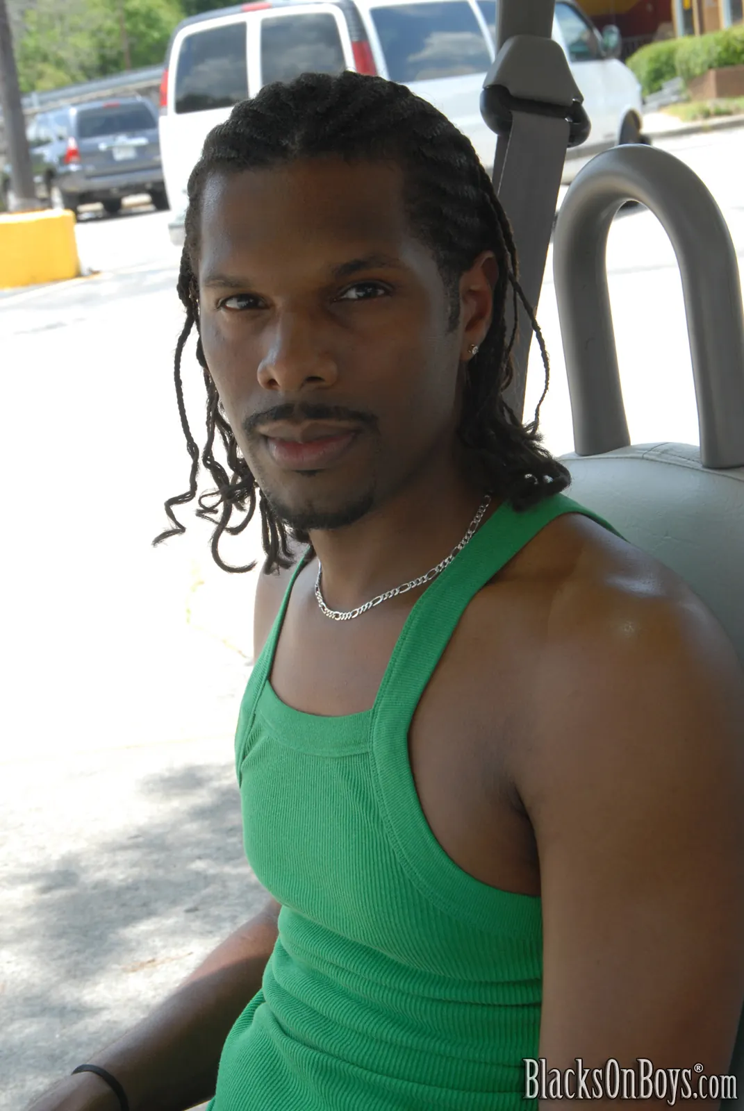 D-Vine in 'and Kody Rean - Blacks On Boys' from 'Dogfart Men' (Photo 1) Dogfart Men 'and Kody Rean - Blacks On Boys' starring D-Vine (Photo 1)