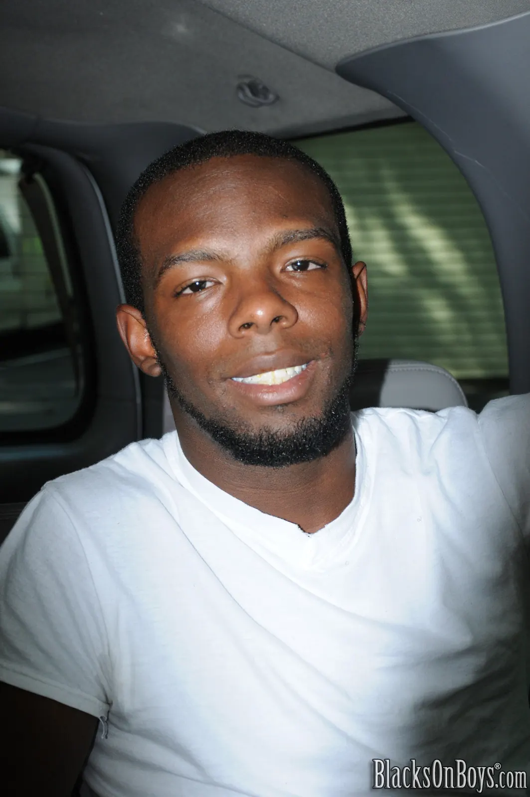 Dogfart Men '- Blacks On Boys' starring Dani Decor (Photo 5)