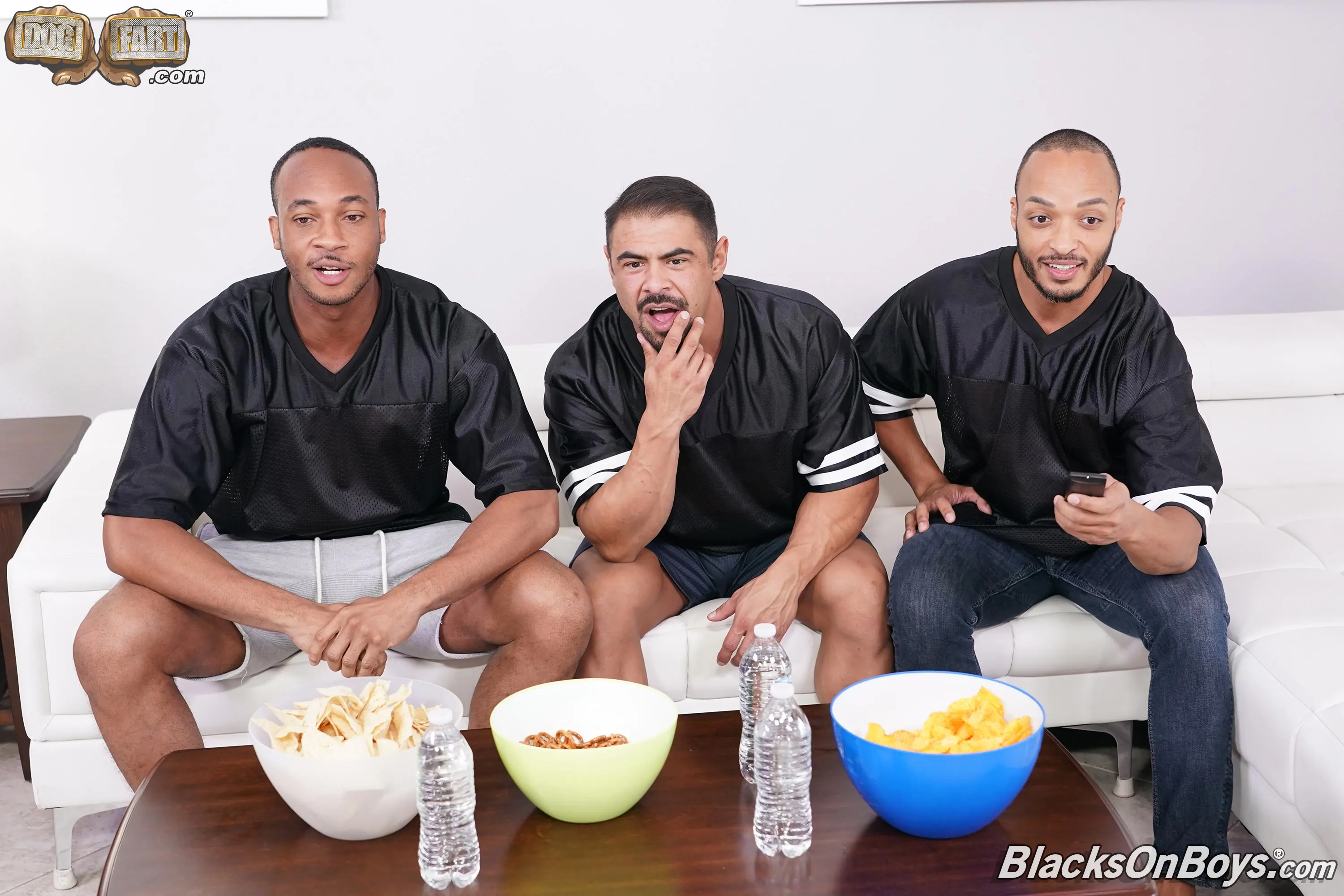 Dogfart Men 'Draven Navarro, Dillon Diaz and Trent King - Blacks On Boys' starring Draven Navarro (Photo 10)