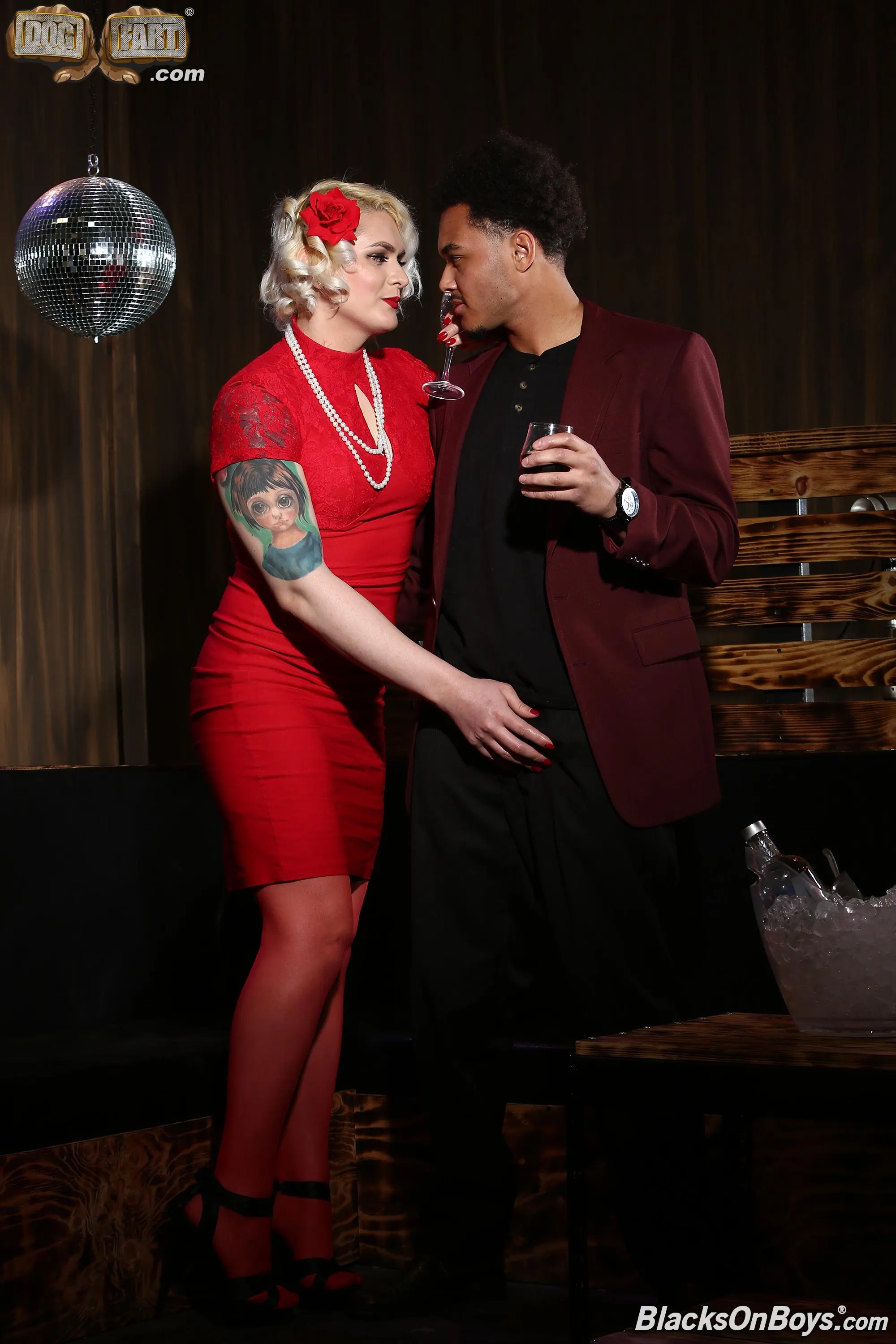 Dogfart Men 'and Julien Blanc - Blacks On Boys' starring Isabella Sorrenti (Photo 8)