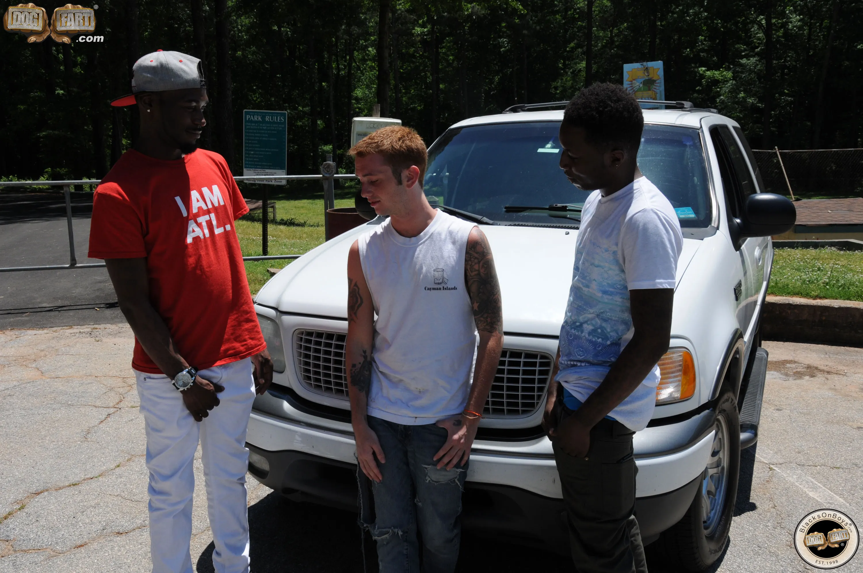 Dogfart Men '- Blacks On Boys' starring Kaiden Shaw (Photo 4)