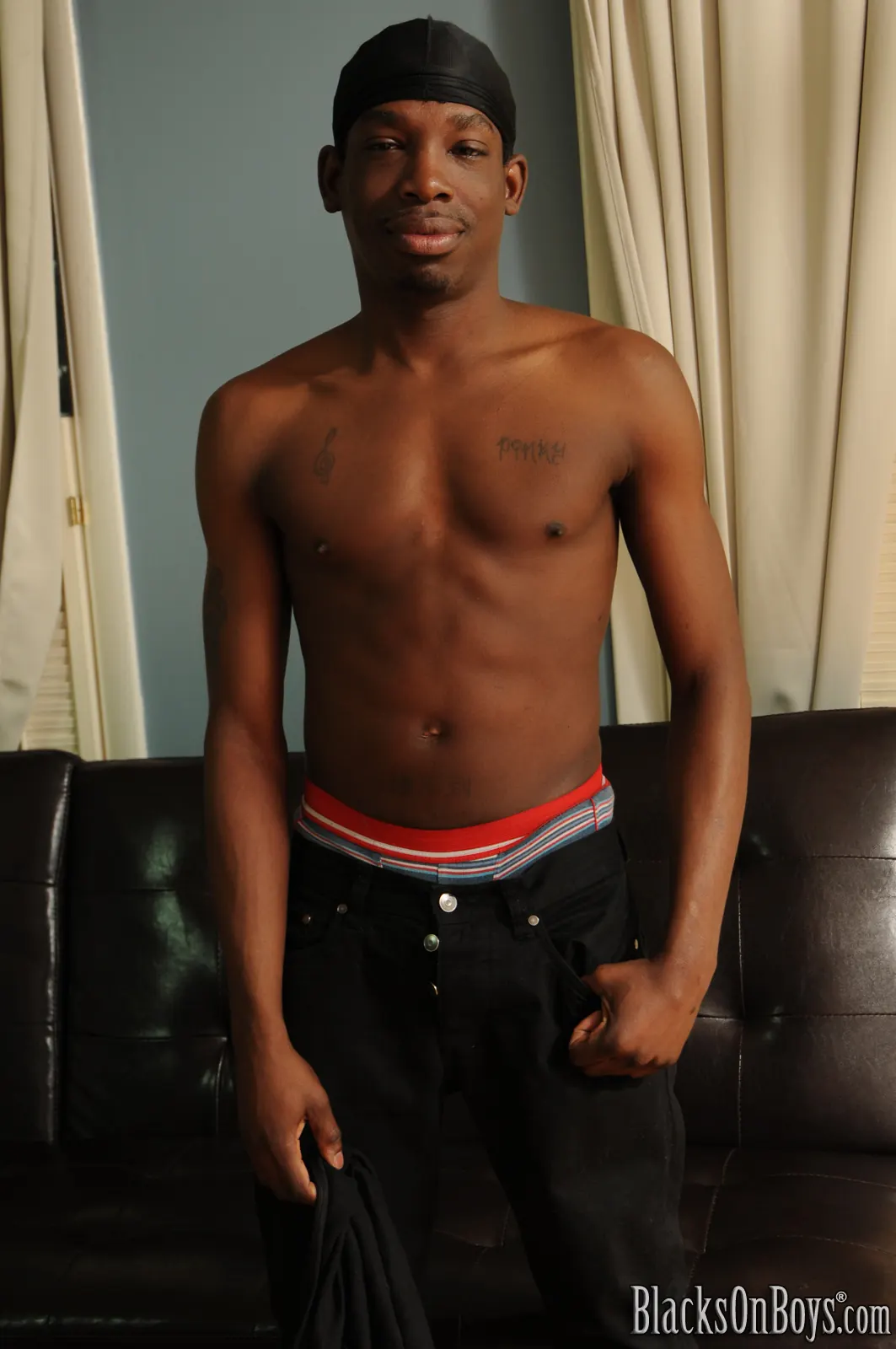 Dogfart Men '- Blacks On Boys' starring Nikola Jovovich (Photo 10)