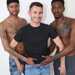 Robbie Caruso in 'Dogfart Men' Robbie Caruso, Knockout and Leon Redd - Blacks On Boys (Thumbnail 1)